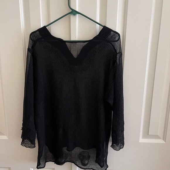 See through tunic - Picture 2 of 2